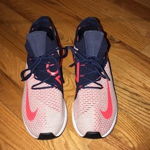 Women’s Nike Air 270